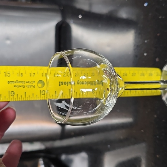 HOST PICK. 2 Candle Holders & 2 Vases - Picture 4 of 6